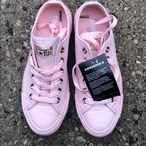 Women’s size 7 limited edition converse